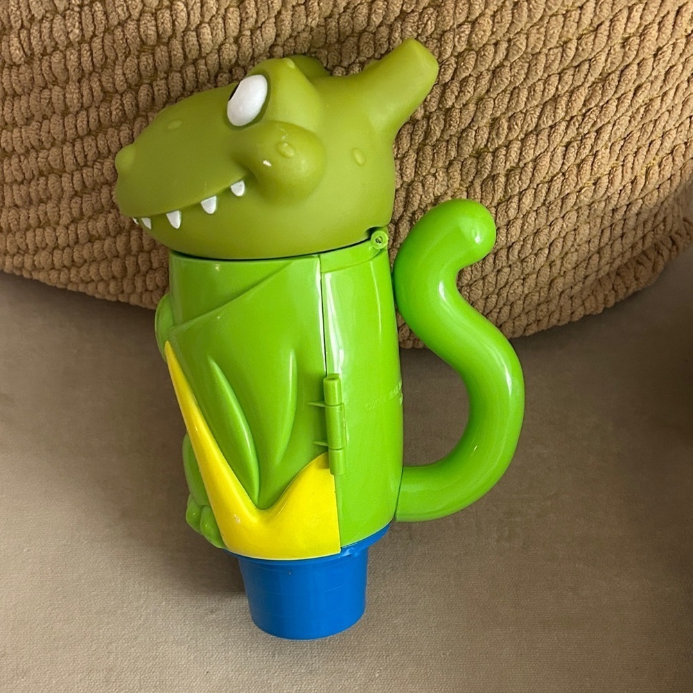 Crayola Green Dinosaur Creativity Kit - Picture 3 of 5